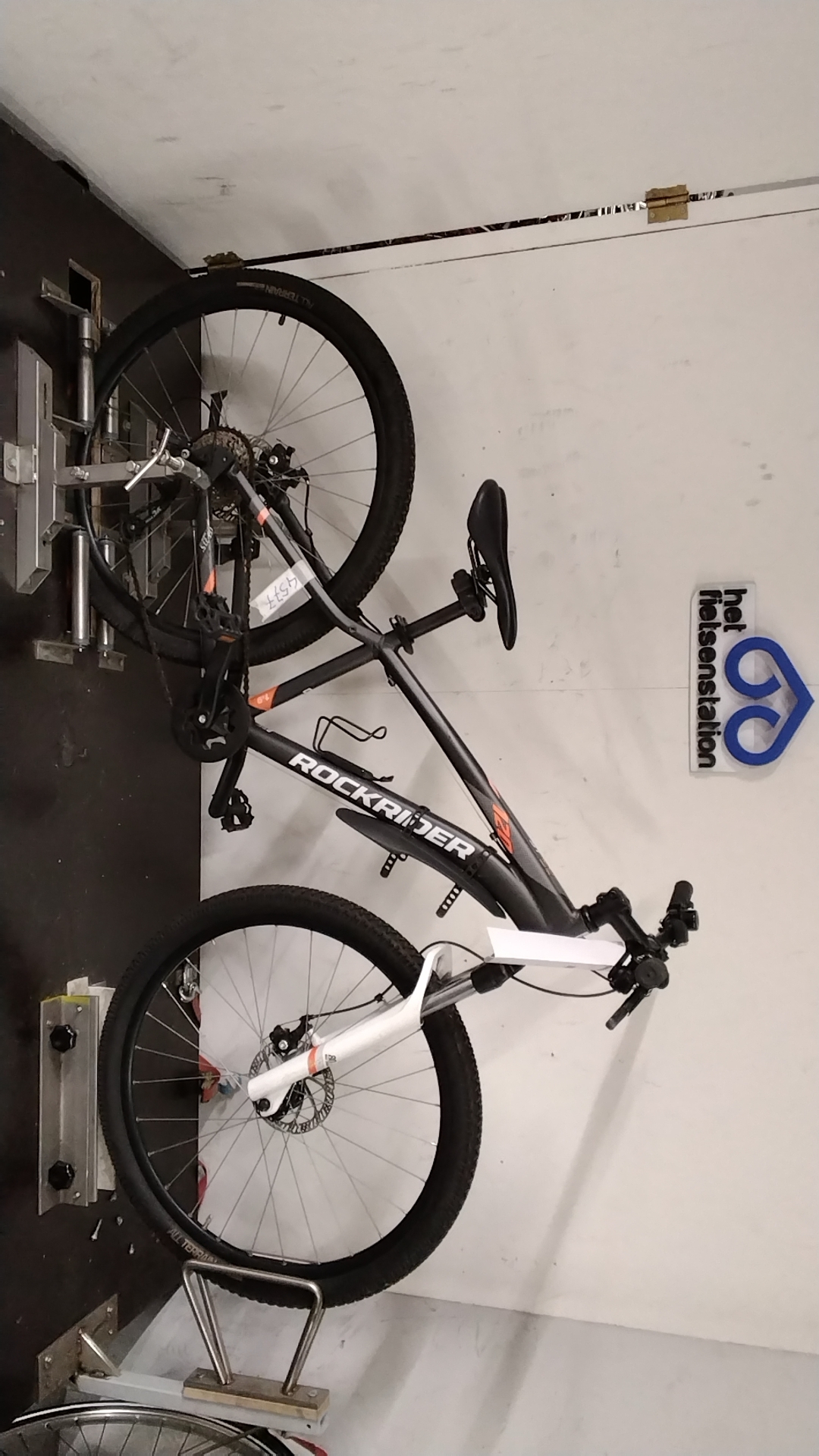 Fiets nr. 4577 Btwin Rockrider ST 120 Mountainbike 37 cm kleur Grijs