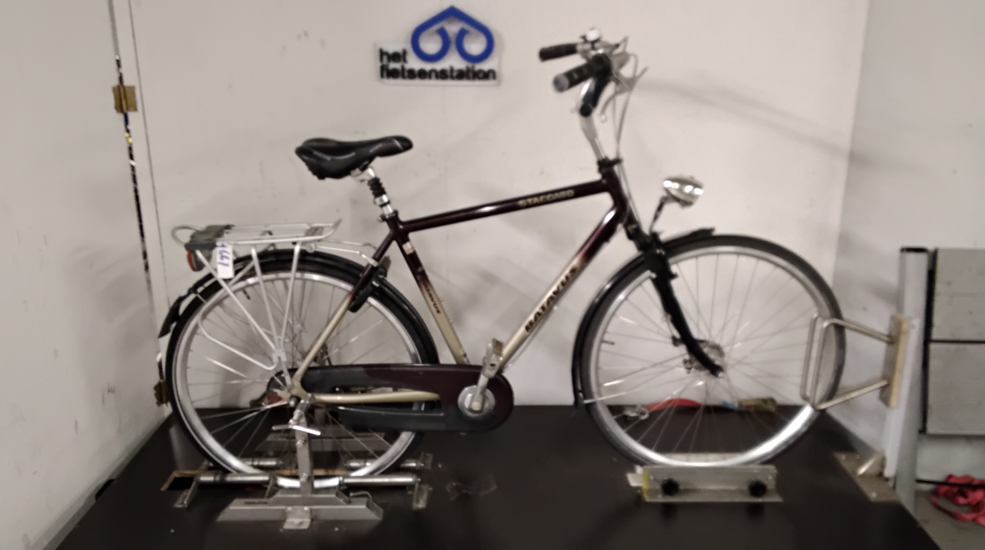 Fiets nr. 4667 Batavus Staccato Herenfiets 55 cm kleur Rood