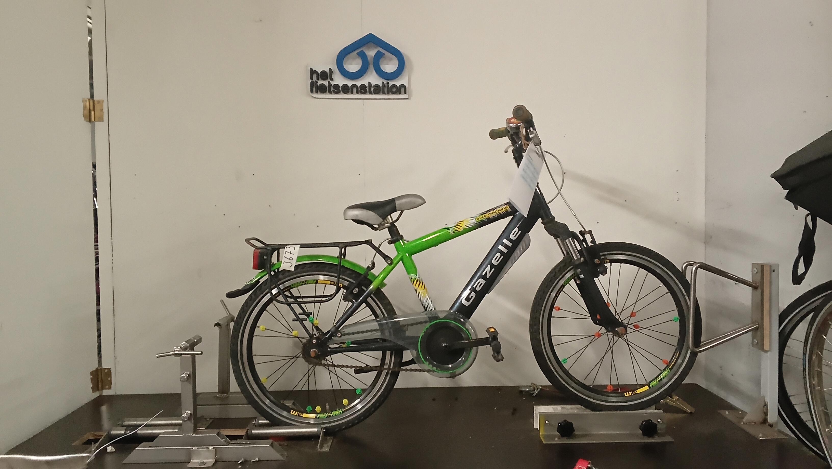 Fiets nr. 3673 Gazelle Bike machine Jongensfiets 33 cm kleur Anders