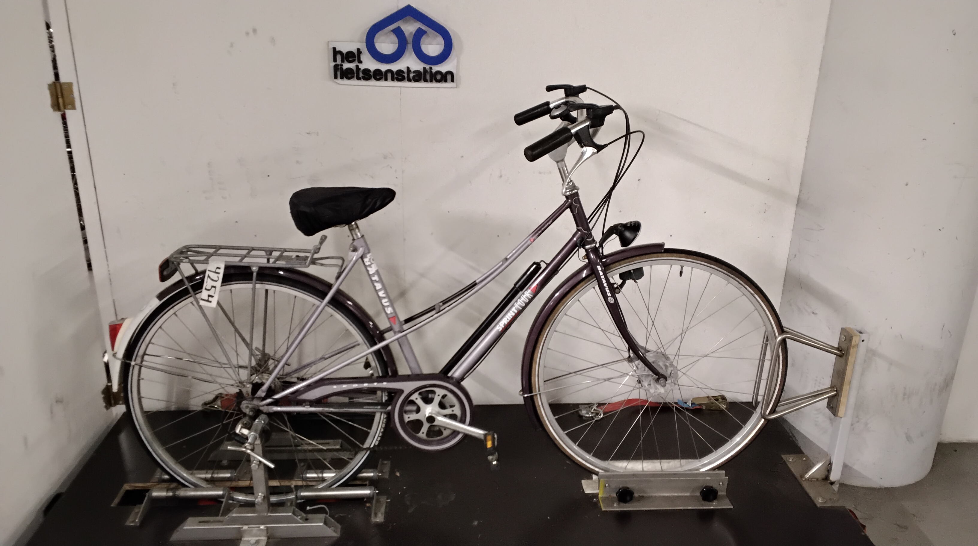 Fiets nr. 4254 Batavus Sprint Damesfiets 50 cm kleur Paars